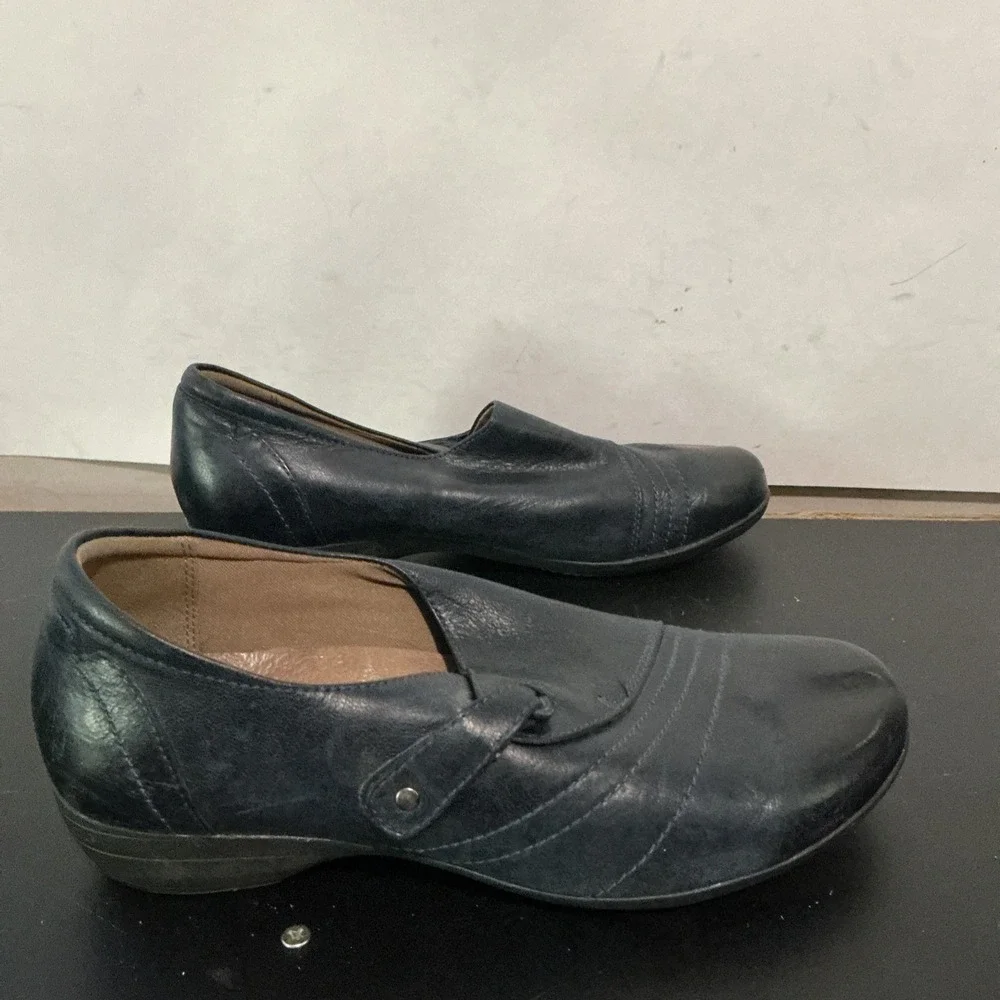 Dansko Franny Milled Napa Leather Black Loafers Womens Size 7 EU 37